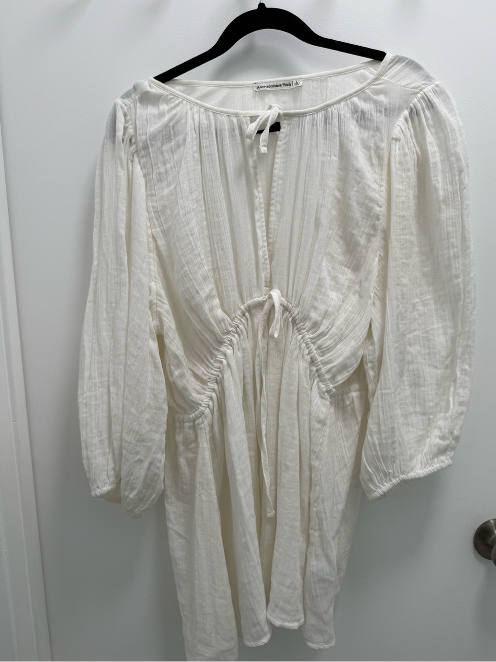 Abercrombie & Fitch White Gauze Tie-Front Beach Coverup